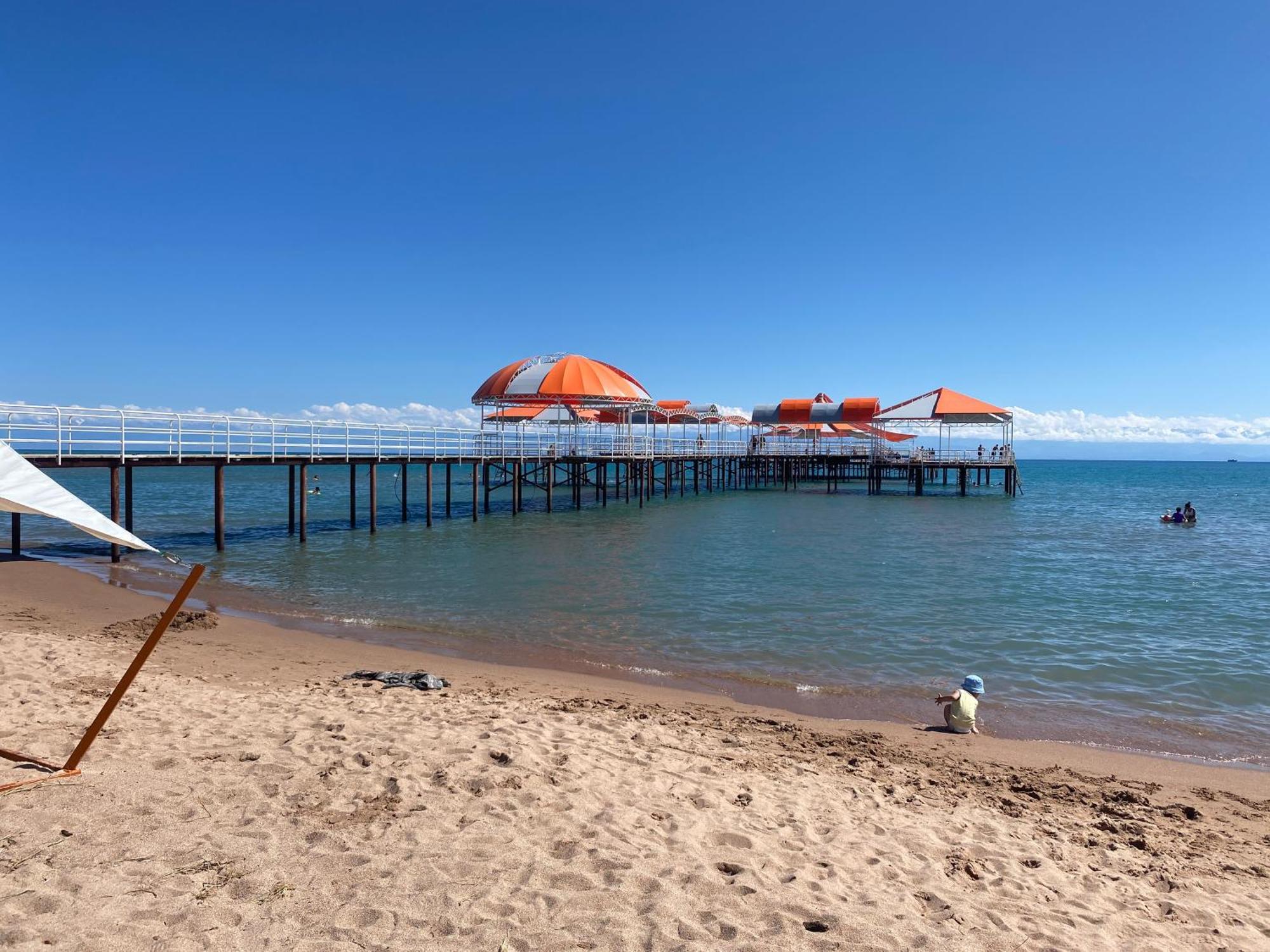 Таунхаус В Baytur Resort Bosteri Exteriör bild